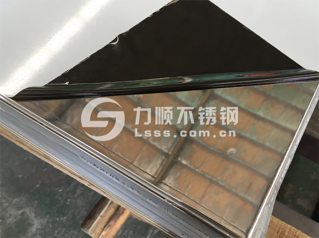 304不(bú)鏽鋼(gāng)鏡麵板