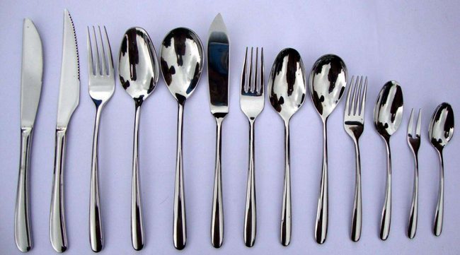 不鏽鋼(gāng)餐具