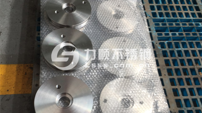 304不鏽鋼法蘭盤加工定做