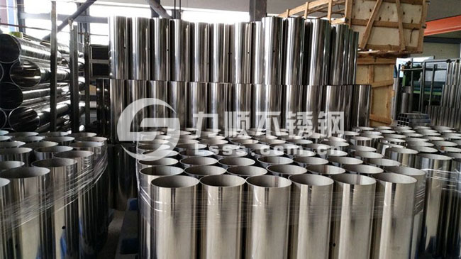 三維激光切(qiē)割不鏽鋼管