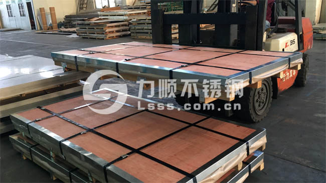 不鏽鋼拉絲板包裝