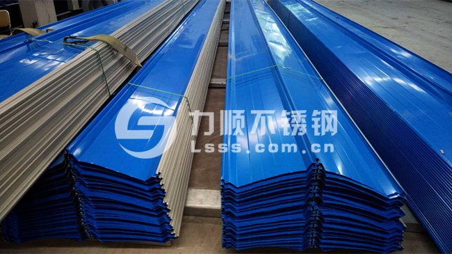 不鏽鋼彩塗壓型板,不鏽(xiù)鋼(gāng)彩塗(tú)板,不鏽(xiù)鋼壓型板,不鏽鋼彩鋼瓦